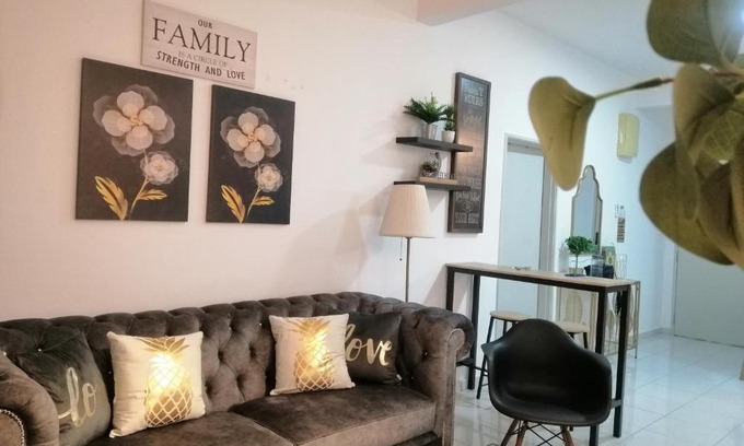 Kajang Appartement | Homestay Casa Nur Iman @Adelia