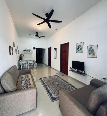 Kampung Tanjung Mas Maison | Homestay CikguMa 1 - WiFi
