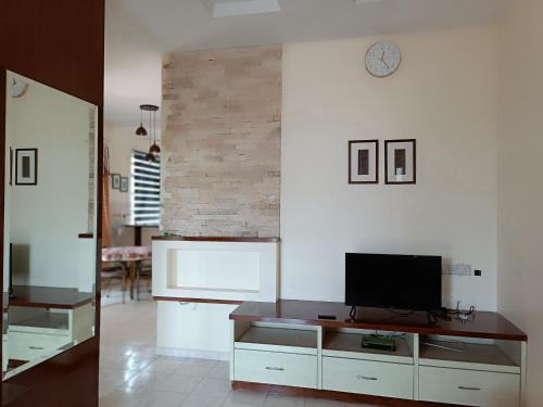 Sungai Baru Tengah Maison | HOMESTAY D'Manggis