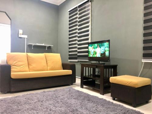 Kota Bharu Maison | Homestay @ Pengkalan Chepa Kota Bharu