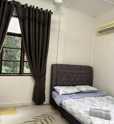 Kota Bharu Chalet De Ski | Homestay Sri Redang