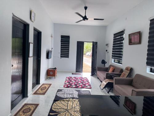 Tangkak Maison | Homestay Tangkak Kasih Zaleha