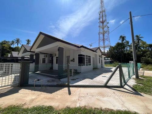 Batu Rakit Maison | Homestay Tengku Arif Batu Rakit