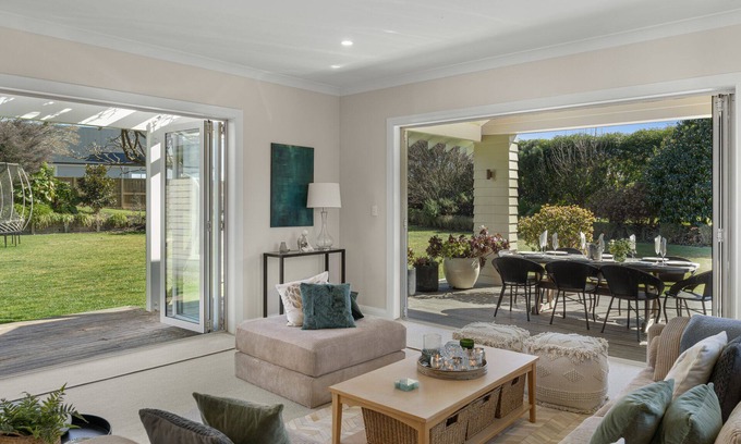 Tauranga Maison | Homestead Haven - Tauranga Holiday Home
