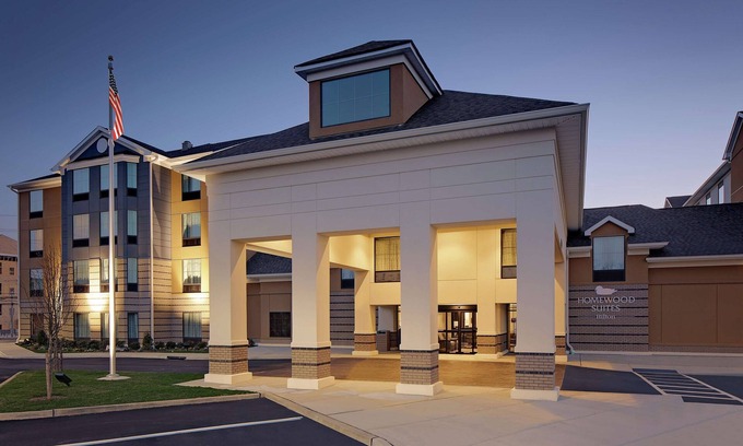 Ronkonkoma Hôtel | Homewood Suites by Hilton Ronkonkoma