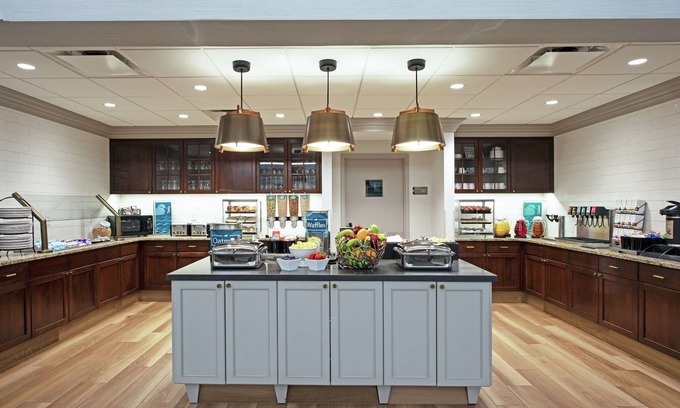 Newtonville Hôtel | Homewood Suites by Hilton Albany