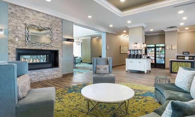 Ottawa Division Hôtel | Homewood Suites By Hilton Ottawa Airport