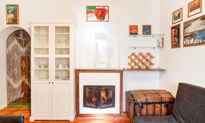 Barrio de La Latina Appartement | Homey Apartment in Madrid near Garden of the Vistillas