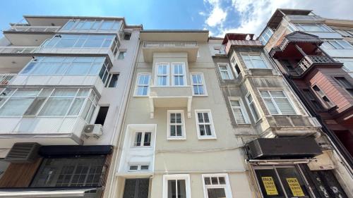 Besiktas Appartement | Homie Suites - Historical Apartments in the center of Beşiktaş