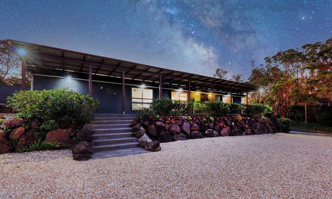 Eagle Heights Maison | Honey Badgers