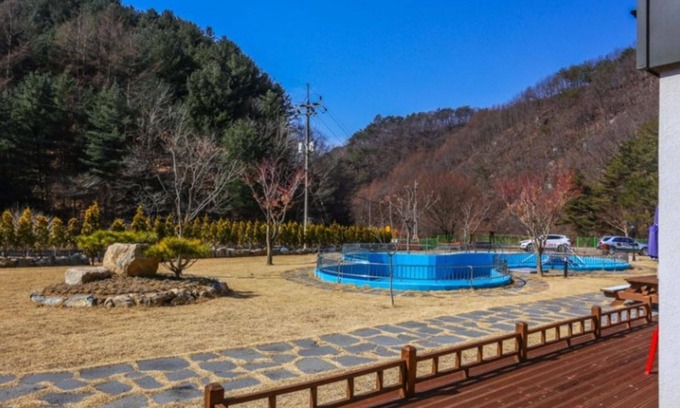 Dong Maison | Hongcheon Binari Pension
