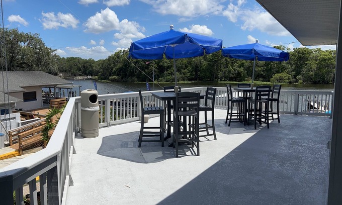 River Ridge Hôtel | Hontoon Landing Resort & Marina