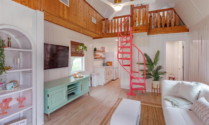 Vacation Village Maison | Hope Home