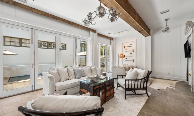 Rosemary Beach Maison | Hope Town Haven Cottage & Carriage House - Plunge Pool/Summer Kitchen, Steps from Town Center