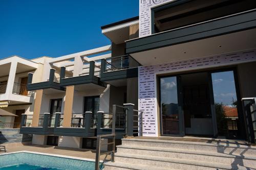 Asprovalta Appartement | Horeizons Modern Living