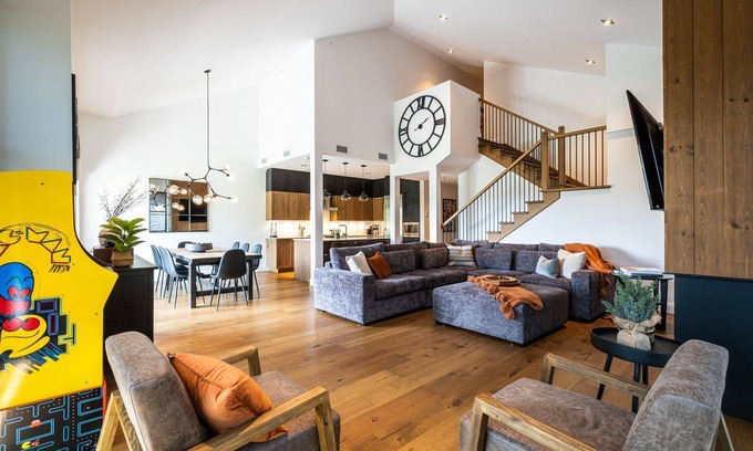 Mont-Tremblant Copropriété | Horizon 305 | Luxueux | Accès Direct aux Pistes de Ski | Vue sur le Village