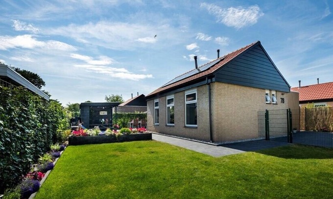Renesse Maison | Horizon 78 luxury holiday home near Renesse and beach