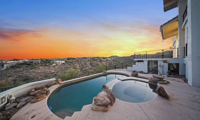 Fountain Hills Maison | Horizons & Sunsets 5BR Retreat House
