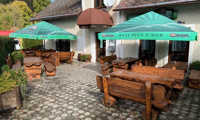 Karlovice Maison | Hospůdka U rybníčku
