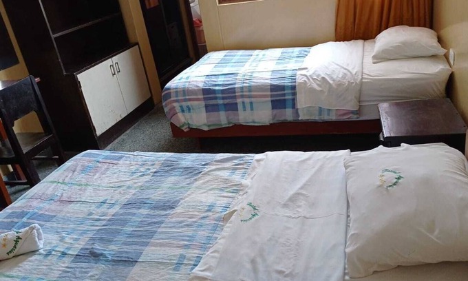 San Martin de Porres Lit Et Petit-Déjeuner | Hospedaje Aquarius de Lima Peru - 5 Minutos de Centro de Lima