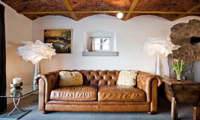Bertsdorf Appartement | Hossies Hof - Luxus Ferienwohnung Alter Stall