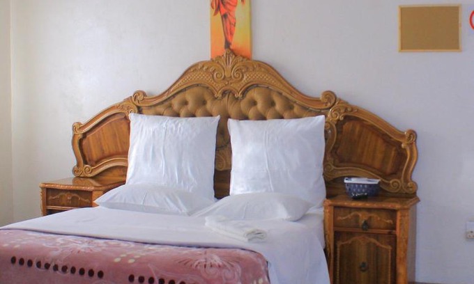 Rustenburg Maison | Host Hub Day & Night Accommodation