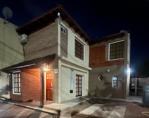 Plaza Huincul Appartement | Host Patagonia - DPX