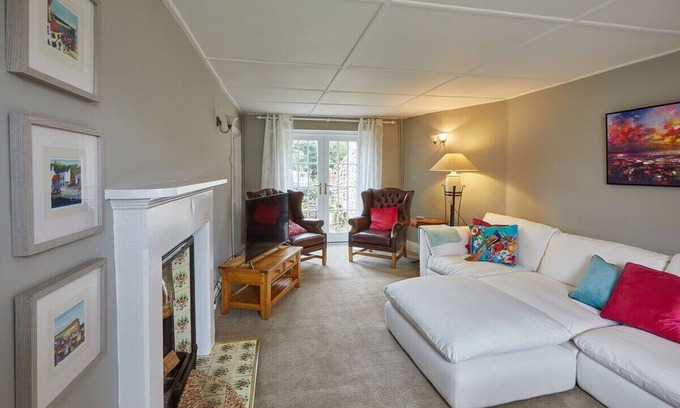 Egton Maison | Host & Stay | Arncliffe View
