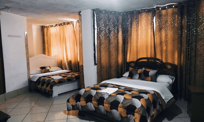 Quito Auberge | Hostal Ajaví Del Sur