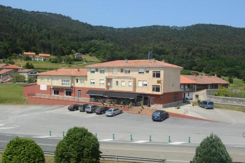 Pesues Maison | Hostal Baviera