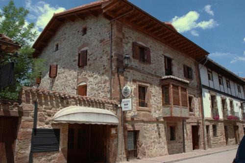 Ezcaray Maison | Hostal Casa Masip