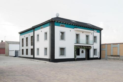 Gomezserracin Maison | Hostal Dreamland