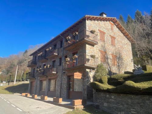Espinavell Maison | Hostal El Quintà