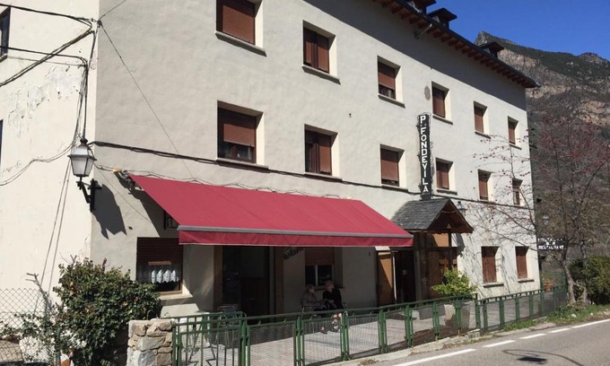 Boi Maison | Hostal Fondevila