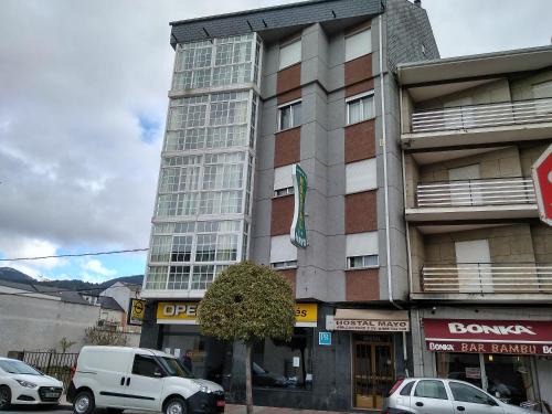 O Barco de Valdeorras Maison | Hostal Mayo