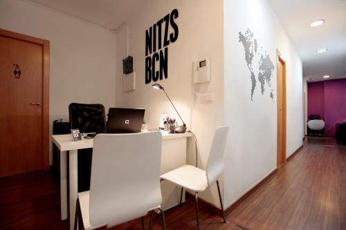 Gothic Quarter Maison | Hostal Nitzs Bcn