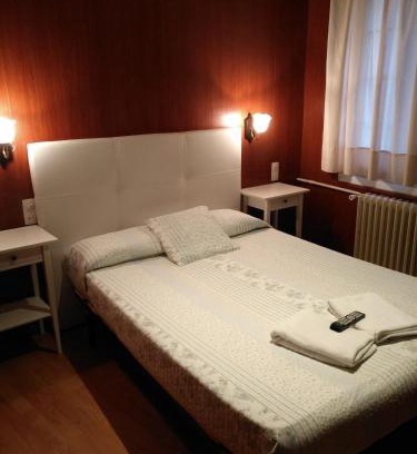 Ribes De Freser Maison | Hostal Porta De Núria