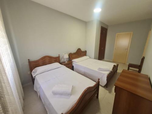 Ataquines Maison | Hostal - Restaurante Los Arcos