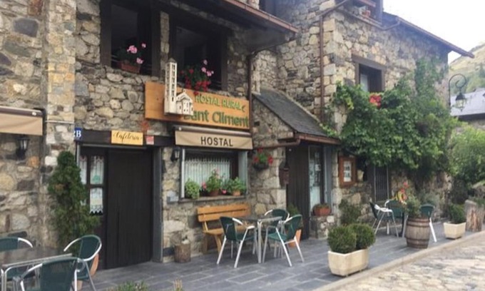 Taull Maison | Hostal Rural Sant Climent - Habitacions i Apartaments