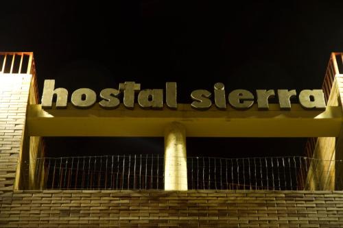 San Sebastian de los Reyes Maison | Hostal Sierra