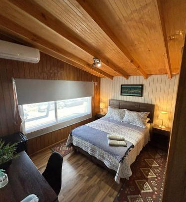 Freire Maison | Hostal Senderos del Sur
