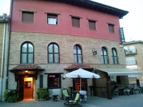 Los Arcos Maison | Hostal Suetxe
