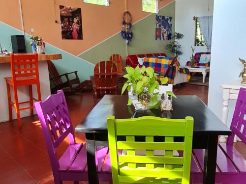 Moyogalpa Maison | Hostal tortuga viajera