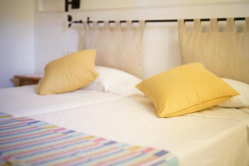 Santa Eulalia del Rio Maison | Hostal Yebisah