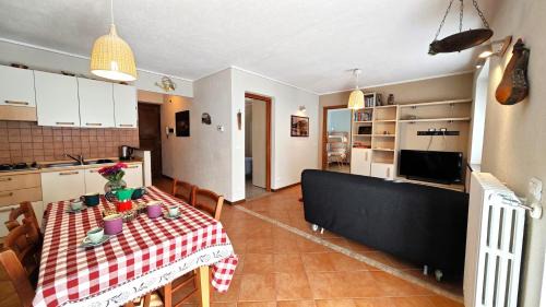 Pragelato Appartement | Hostdomus - Chalet Sciatori Garden