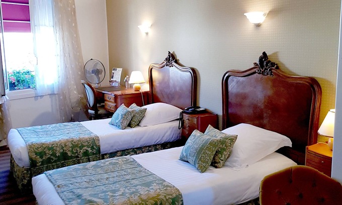 Sully-sur-Loire Hôtel | Hostellerie du Grand Sully