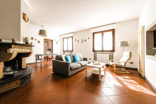 Capannoli Appartement | Hostly - Giusy Garden Suite - Only for Holidays
