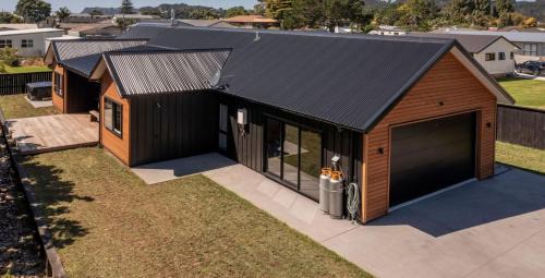Whitianga Maison | Hosts on the Coast Park Lane Hideaway