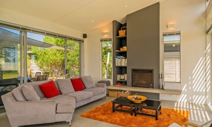 Matarangi Maison | Hosts on the Coast Taranui's Nest