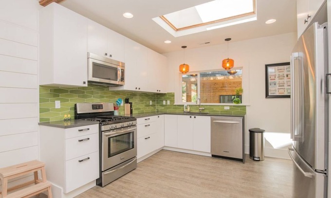 Mississippi District Maison | Hot & Chic Mississippi District - Bungalow frais, lumineux et moderne